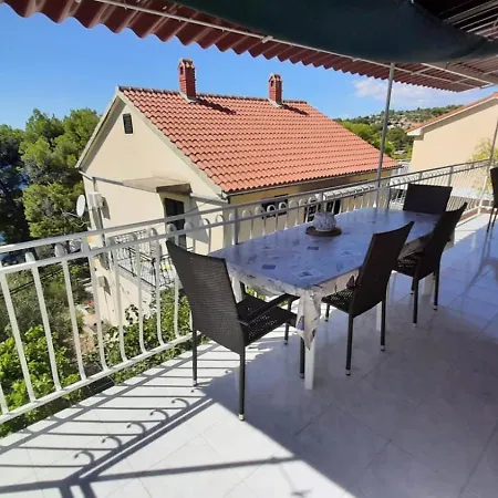 Miljenko Terasea Appartement Murter